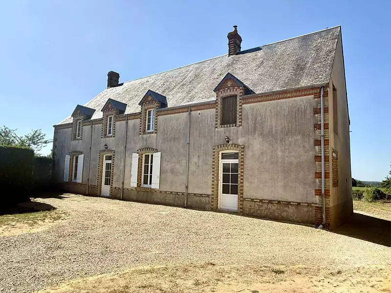 Maison, 180 m²