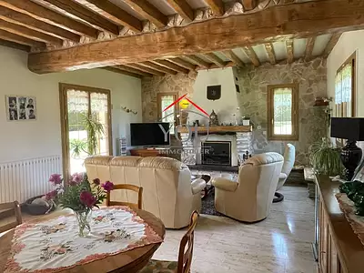 Maison, 159 m²