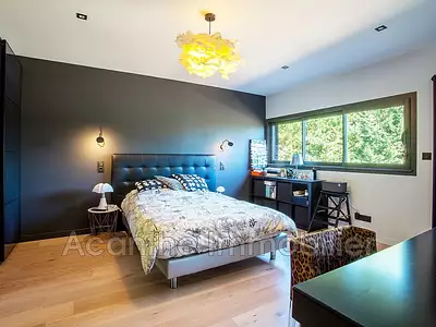 Maison, 400 m²