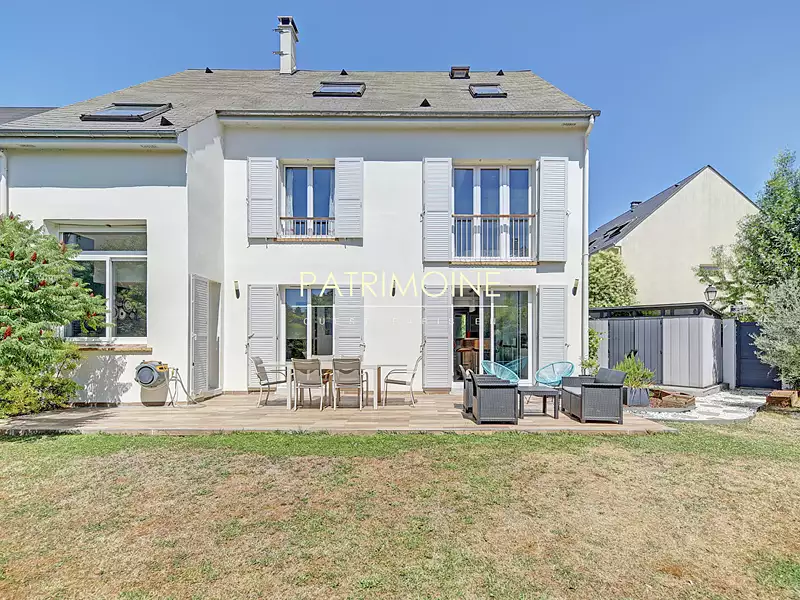 Maison, 209,1 m²