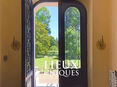 Maison, 630 m²