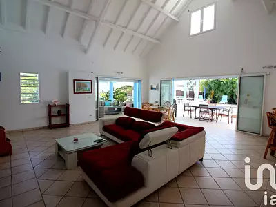 Maison, 178 m²