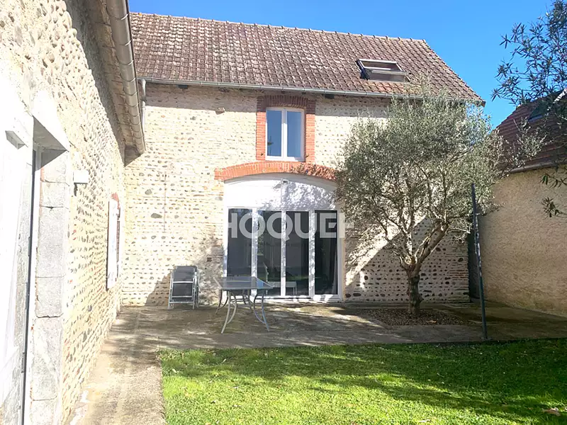 Maison, 196,2 m²
