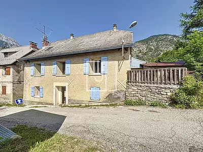 Maison, 141 m²