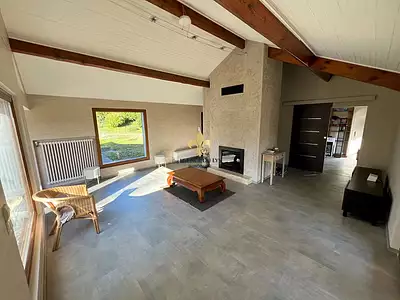 Maison, 240 m²