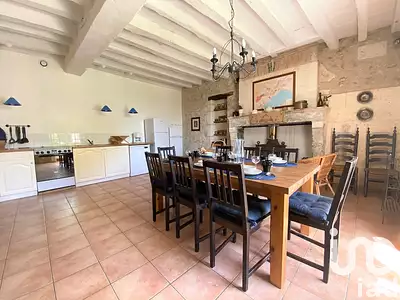 Maison, 680 m²