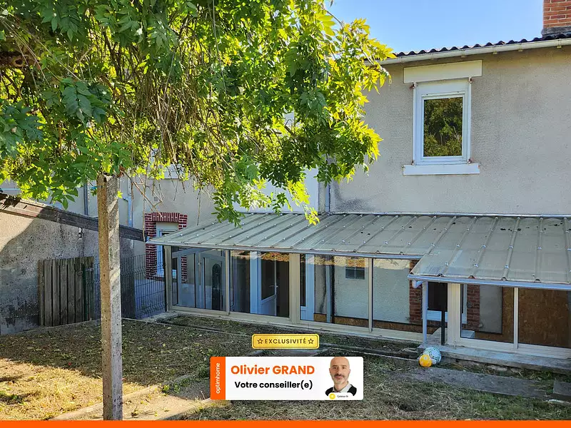 Maison, 165 m²
