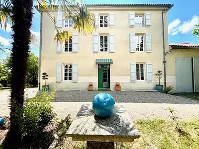 Maison, 267 m²