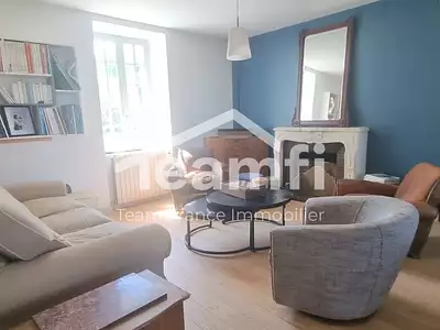 Maison, 245 m²