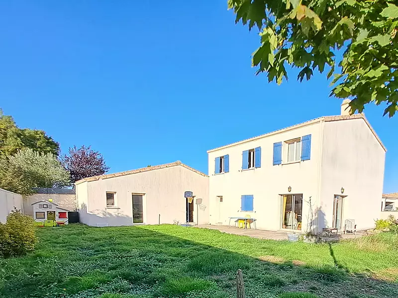 Maison, 148 m²