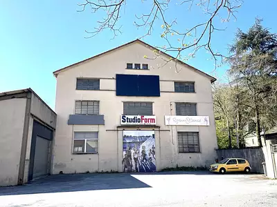 Divers, 3 000 m²