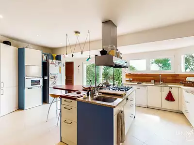 Maison, 326 m²