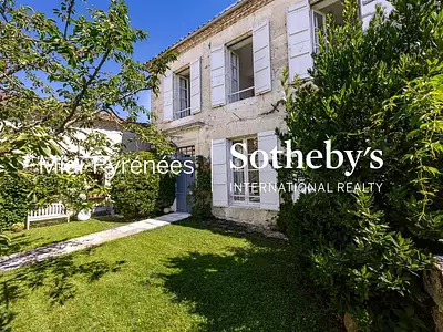 Maison, 380 m²