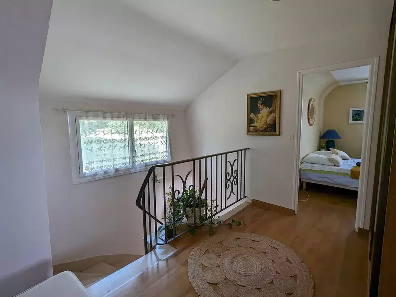 Maison, 166 m²