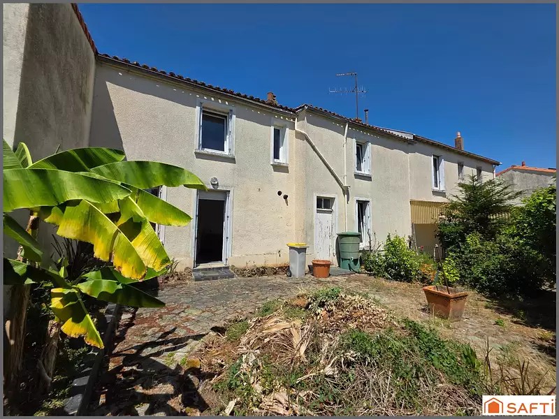 Maison, 168 m²