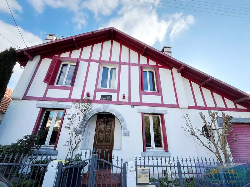 Maison, 186 m²
