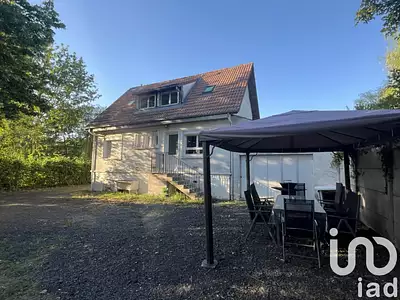 Maison, 99 m²