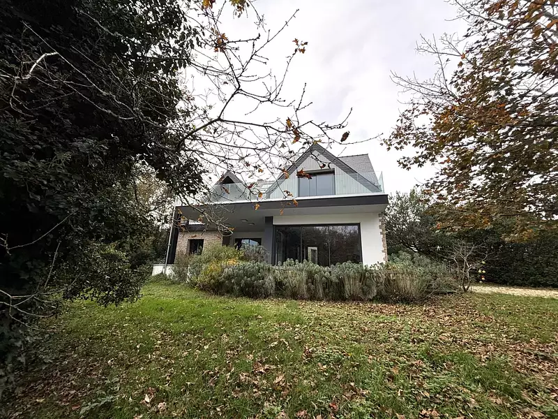Maison, 210 m²