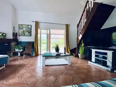 Maison, 190 m²