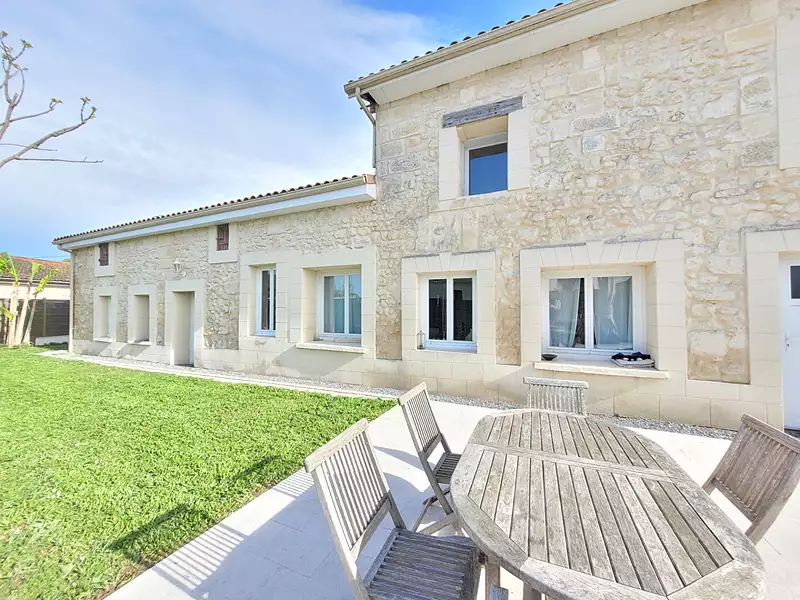 Maison, 172 m²