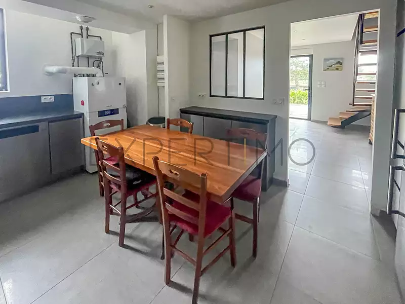 Maison, 140 m²