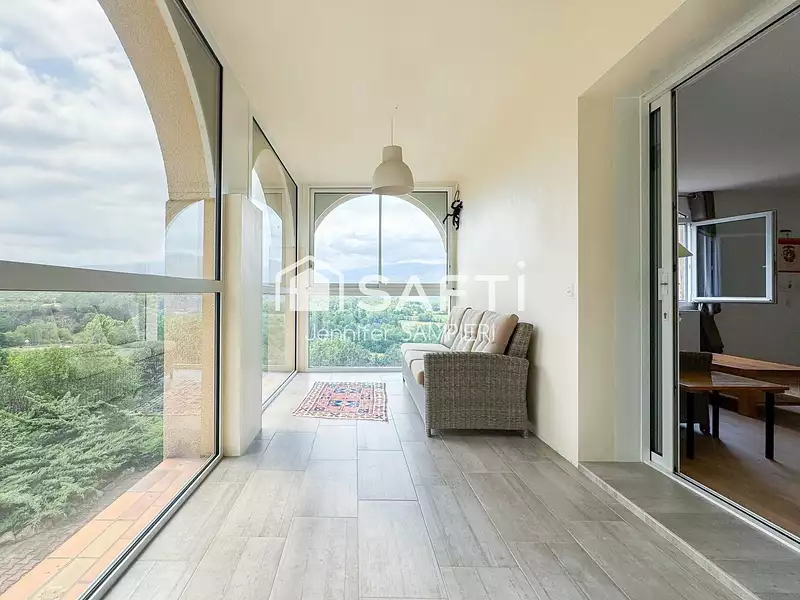 Maison, 208 m²