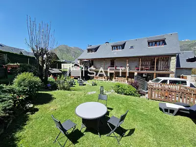 Maison, 280 m²