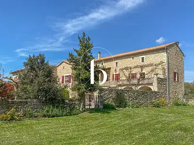 Maison, 265 m²