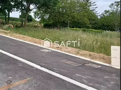 Terrain, 719 m²