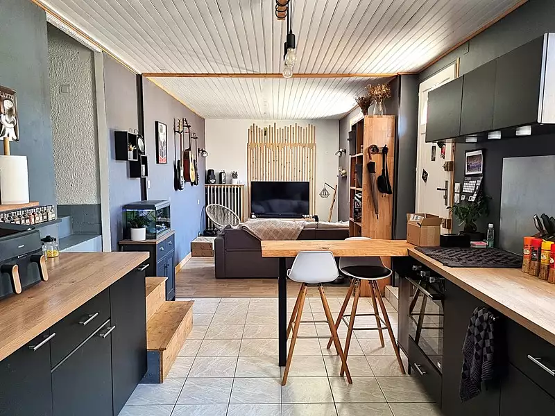 Maison, 260 m²
