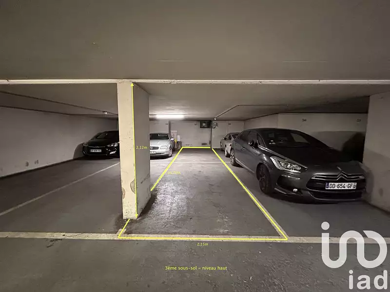 Parking, 23 m²