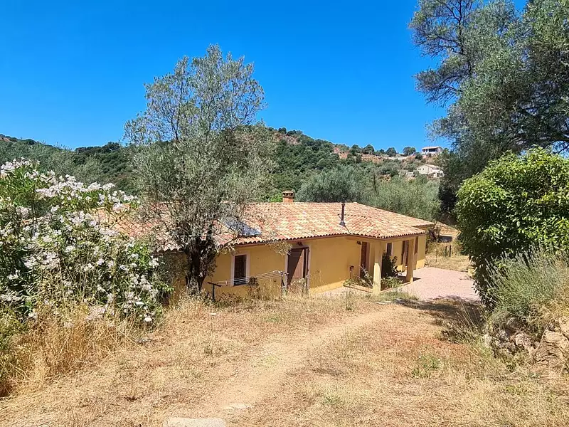 Maison, 144 m²