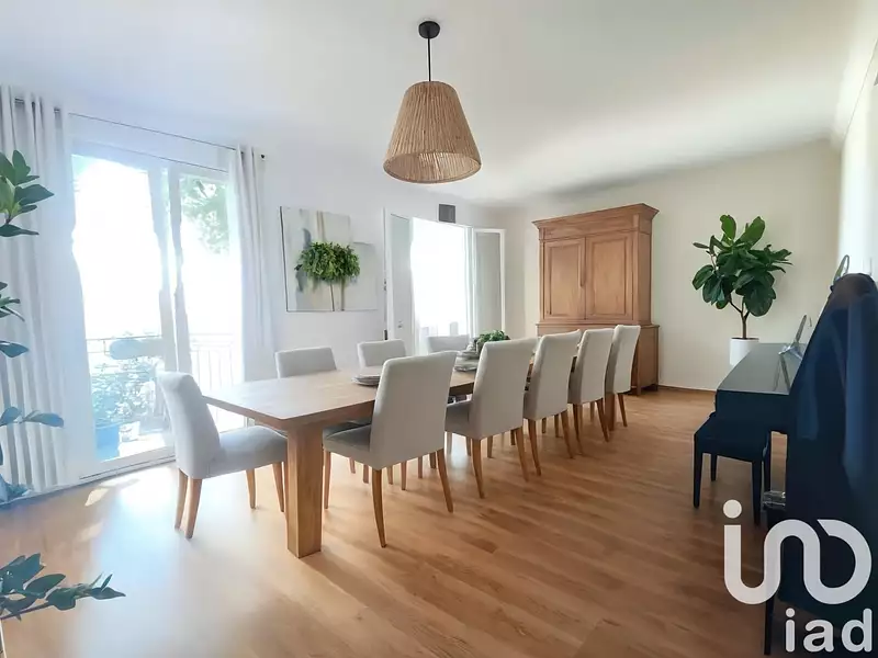Maison, 184 m²