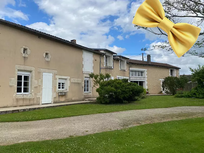 Maison, 250 m²