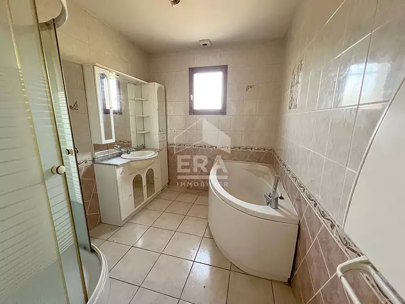 Maison, 92 m²