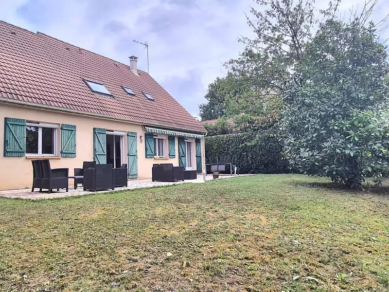 Maison, 163 m²