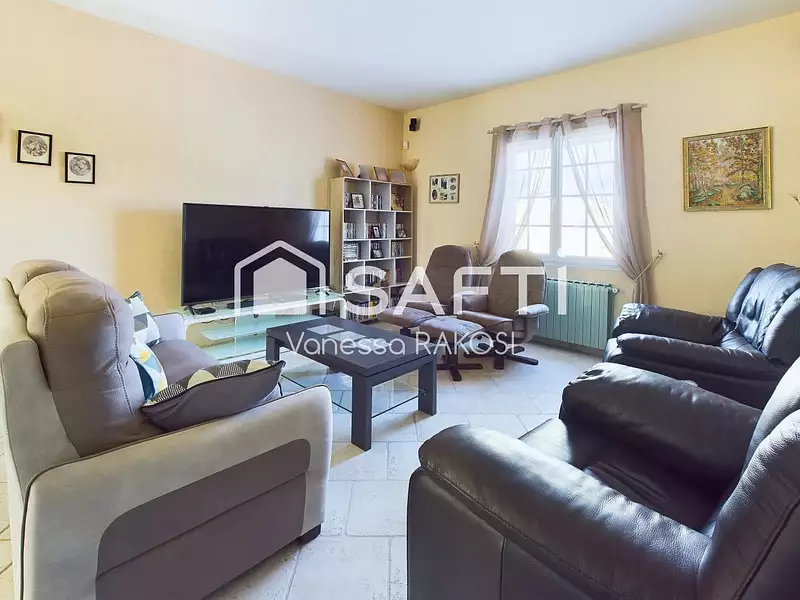 Maison, 360 m²