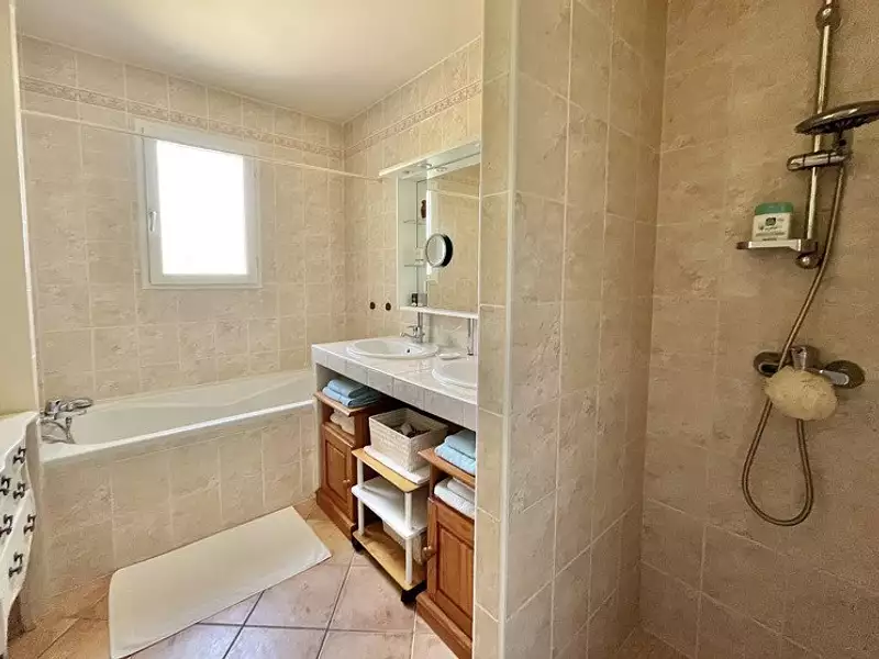 Maison, 96 m²