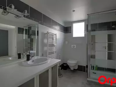 Maison, 207 m²