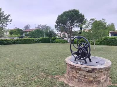 Terrain, 890 m²