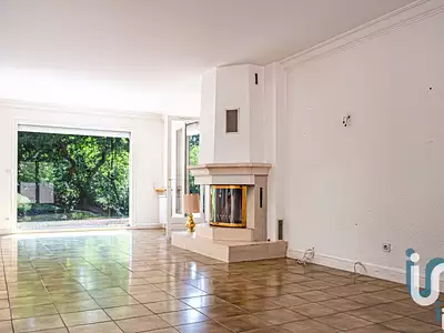 Maison, 203 m²
