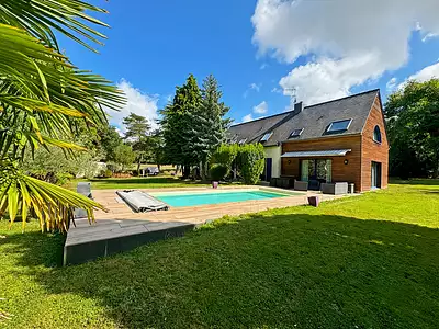 Maison, 255 m²