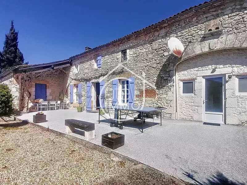 Maison, 420 m²