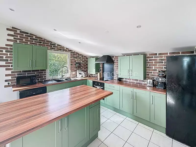Maison, 137 m²