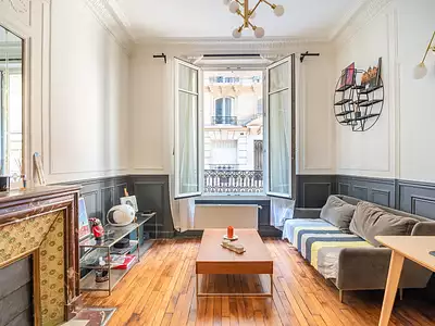 259 500 € 8 109 €/m² Appartement • 32 m² • 2 pièces • 1 chambre Paris 18ème (75018)