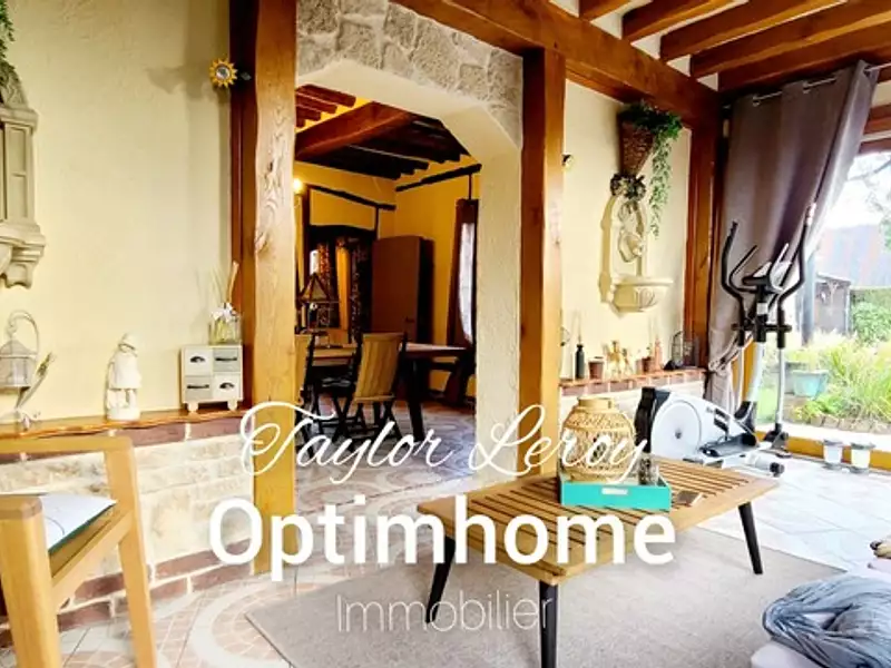 Maison, 151 m²