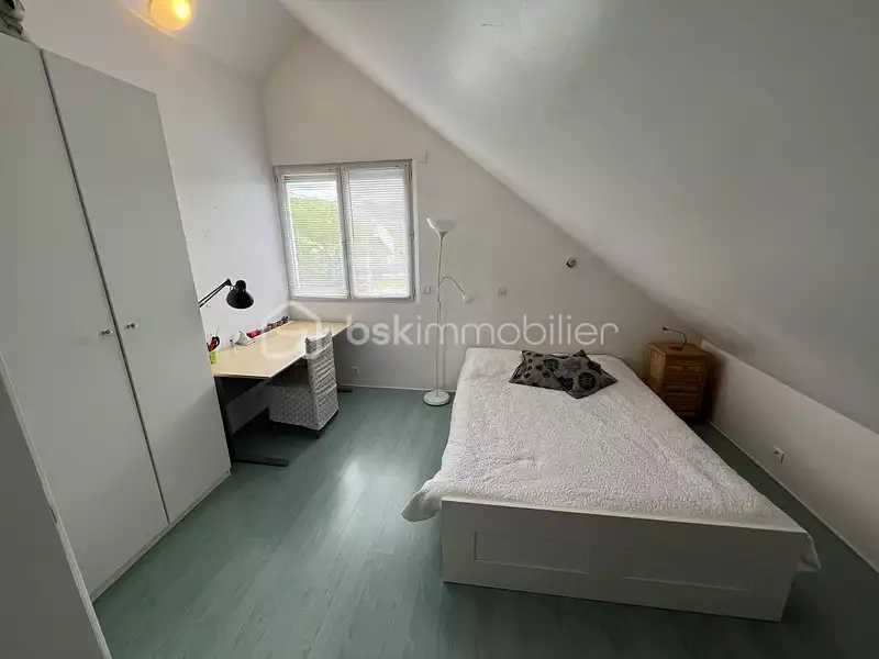 Maison, 185 m²