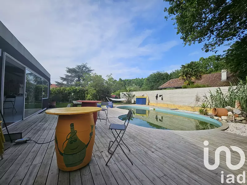 Maison, 217 m²