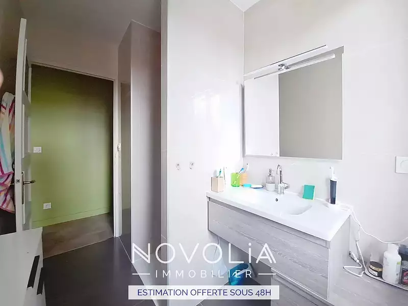 Maison, 143,73 m²