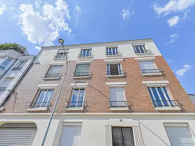 245 000 € 7 903 €/m² Appartement • 31 m² • 2 pièces • 1 chambre Les Lilas (93260)